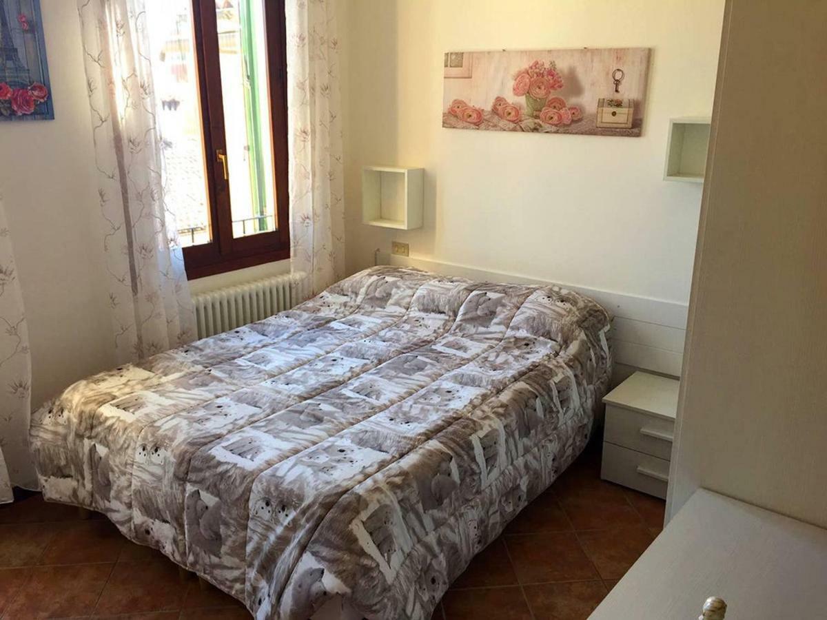 Guercino Apartment *